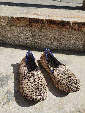 Rothys Animal Print Loafers Size 8.5